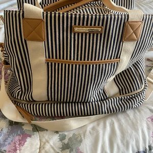 Poppy and Peonies Voyager bag